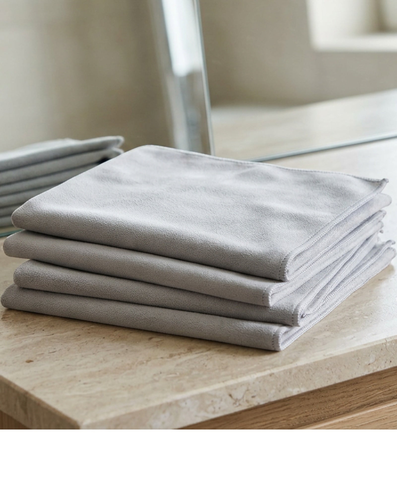 Slob Low-Pile Glass Polishing Cloths 50 x 40 cm Light Gray Pack of 4 - Lifestyle view